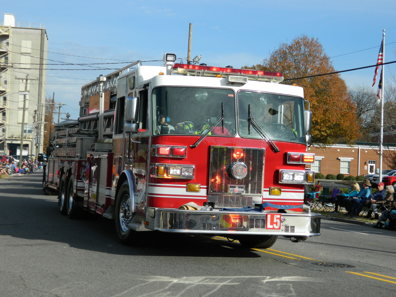Mooresville Christmas Parade (24).JPG